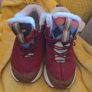 UGG Miwo Trainer High Sierra Boots